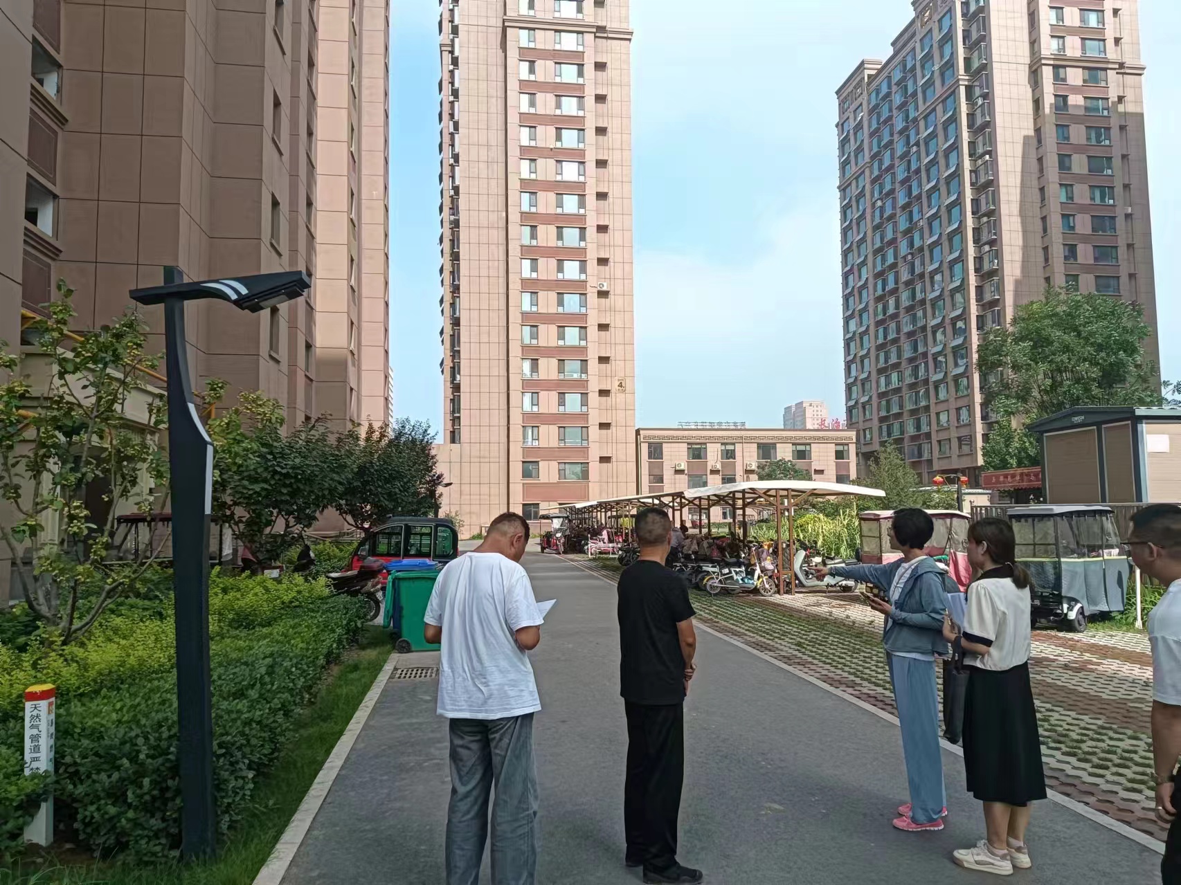 梁家莊一期、西二區水保驗收現場.jpg